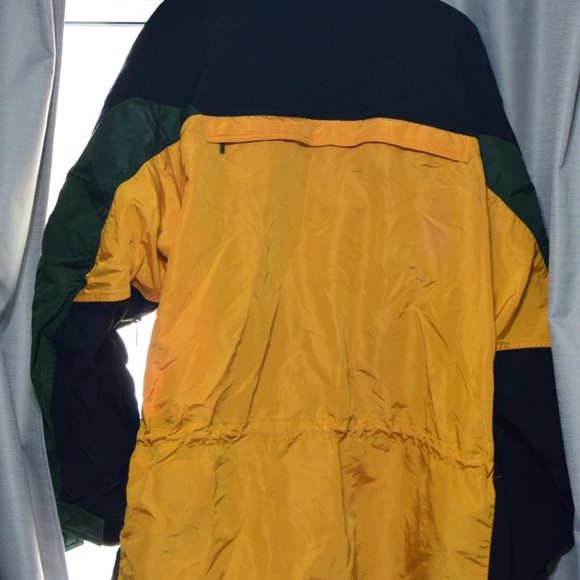 Descente ski jacket - Picture 3 of 4